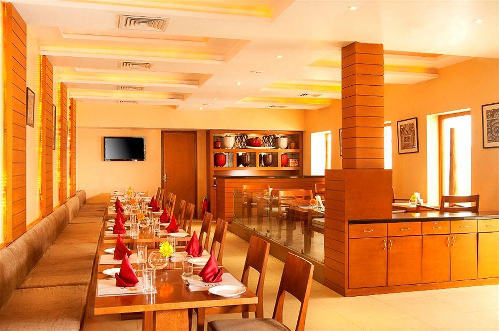 כלכותה Hotel Walson Spa'O'Tel מסעדה תמונה